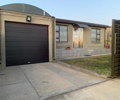 House for sale in Diepkloof Zone 5