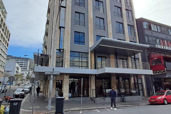 4th Floor office to rent in Cape Town CBD. Newly renovated fourth floor office space at ...