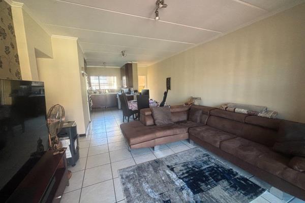 98 SQM under roof, 2 beds 2 FULL bathrooms – main en suite.

Extra solid dark wood ...