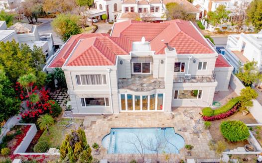 4 Bedroom House for sale in Dainfern Golf Estate