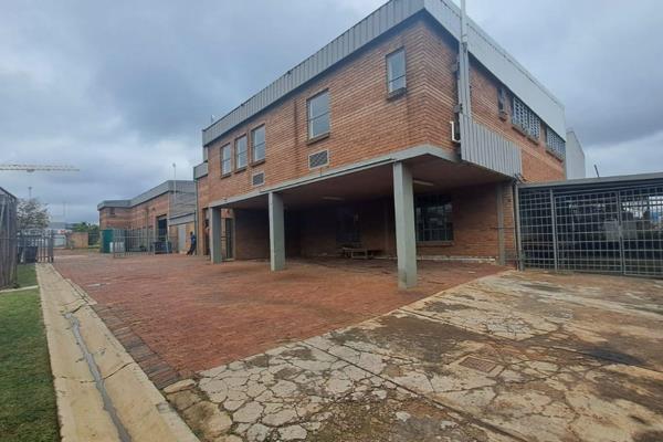 Silvertondale | 355 light industrial warehouse to let | alumina street | ...