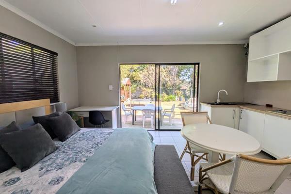 Rent this charming garden apartment located on the Ferndale-Bryanston border. This ...