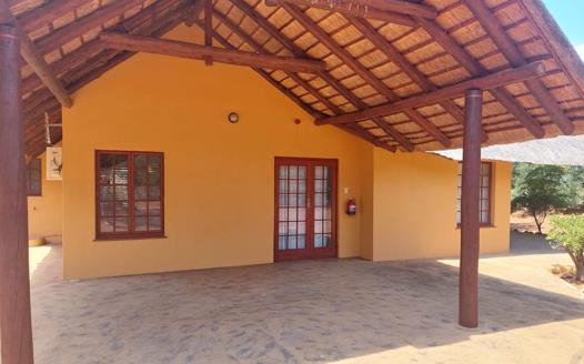 2 Bedroom House for sale in Phalaborwa