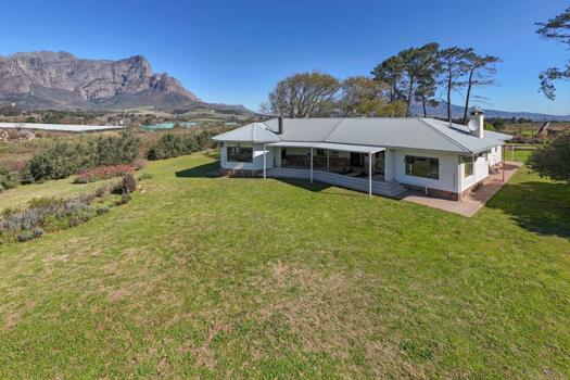 Farm for sale in Franschhoek