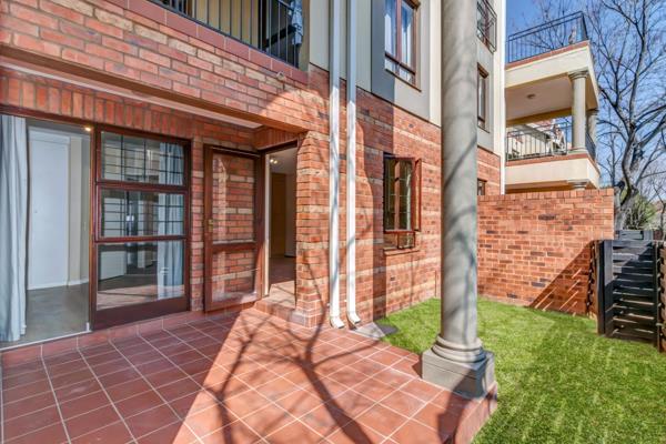 This perfect lock-up and go garden apartment in sought after estate offers fantastic value with convenient amenities. 

North facing ...