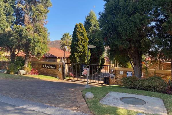 Simplex in Wilgeheuwel to Rent

Location: 15 Merlot Close, Wilgeheuwel.

Features:

2 ...