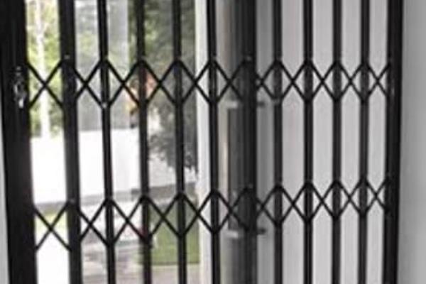 A well-established security gate company with over 10 branches across various Provinces. 
The sale includes:
An office and workshop ...