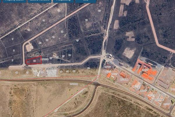 This expansive 1642 m and sup2; plot is strategically located along the primary route linking Langebaan, Vredenburg, and Saldanha ...