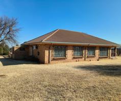 Farm for sale in Roodepoort AH