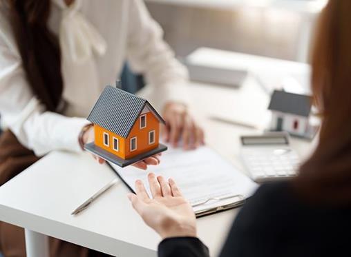 Seven great reasons for women to buy their own homes