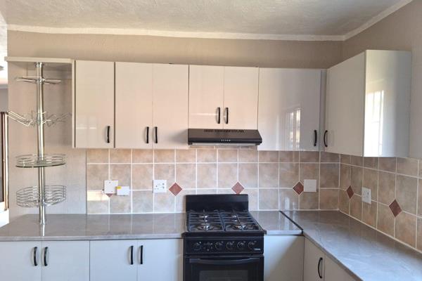 This townhouse is centrally situation and easily accessible to Tzaneen central. 
- 3 Bedrooms
- 2 Bathrooms
- Kitchen
- Lounge
- ...