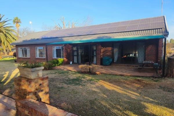 Nestled in the serene countryside of Cullinan, this 2-hectare farm offers a unique blend of agricultural potential and comfortable ...