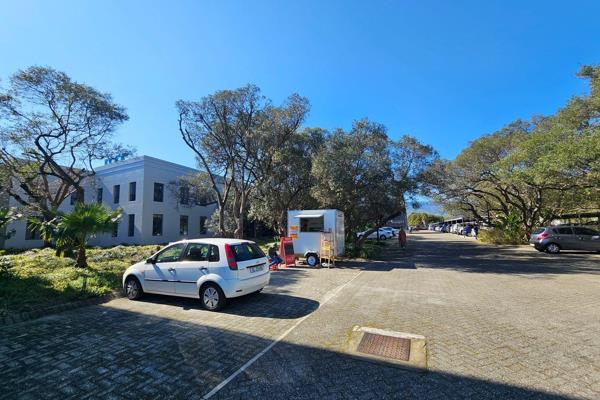 392 m&#178; Office to rent in Stellenbosch. Neat 1st floor offices at The Vineyards ...