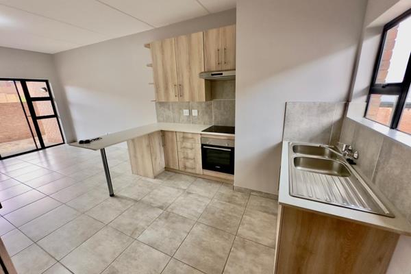 Rental excluding water prepaid installed 

2 bedrooms | 2 bathrooms | lounge with open plan kitchen | double carport.

Available ...