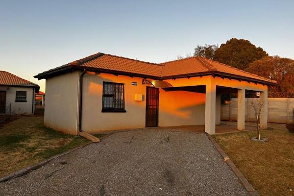 ***  MODERN, STYLISH FREESTANDING HOME AVAILABLE TO RENT IN INGONYAMA LIFESTYLE ESTATE ***

Come home to your own private oasis where ...