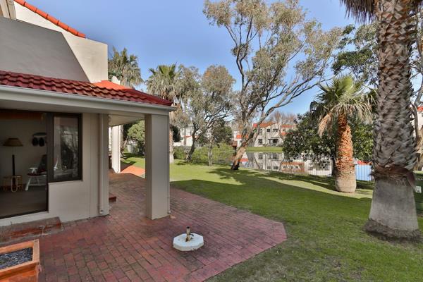 Priced to sell! Immaculate ground floor apartment in the sought-after Laguna Beach complex within Greenways Golf and Country Estate. ...