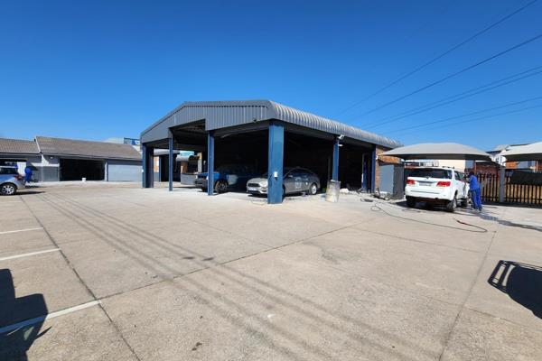 This prime property is ideally situated and operates as a panel beaters workshop.

The property features two enclosed prep rooms with ...