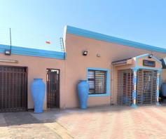 House for sale in Lenasia Ext 8