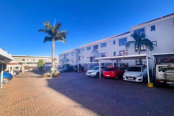 Discover comfort and security in this modern 2 bedroom, 1 bathroom apartment, located in a peaceful complex with round-the-clock ...