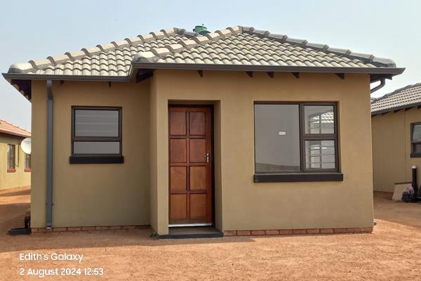 NEW DEVELOPMENT FOR SALE IN SOSHANGUVE block VV
A great opportunity not to miss. You could qualify to buy your dream home that you ...