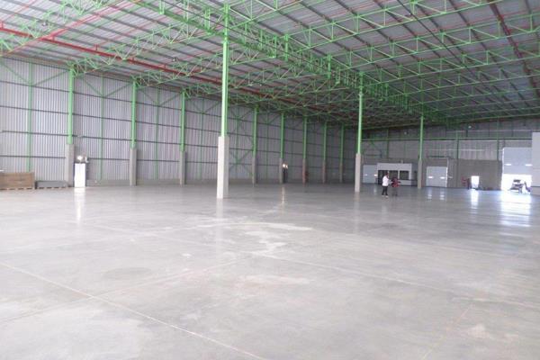 This new warehousing estate is currently being developed in Witfontein, Kempton Park and comprises of 8 logistics warehouses, ranging ...