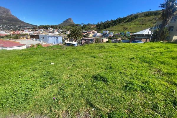 Sole and Exclusive Mandate!

Vacant plot for sale in Bo Kaap, Cape Town. 

This land is ...