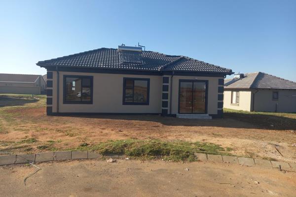 New developments for sale in reiger park, boksburg.

FULL TITTLE STANDS,

PRICES FROM R790000 UPWARDS,

Garage not ...