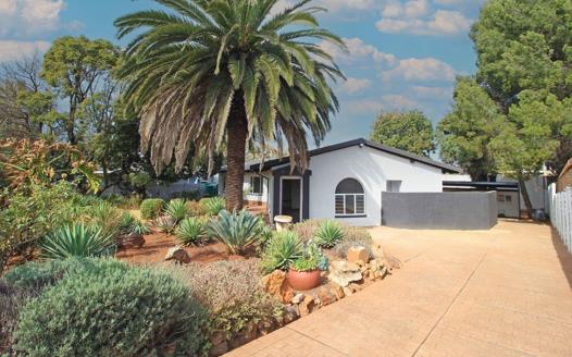 3 Bedroom House for sale in Doringkloof