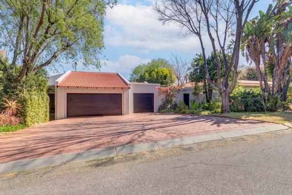 SOLE MANDATE

Step into this beautifully renovated single-story home, crafted for effortless modern living. From the moment you enter ...