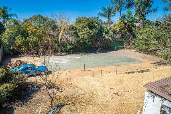 This 1139 sqm plot of land is located in the highly sought-after area of Central Atholl. Nestled in a panhandle configuration, this ...