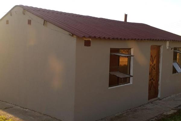 Tyson Properties is proud to present this corner home in Mdantsane nu 5. The property is located in a nice area with amenities like the ...