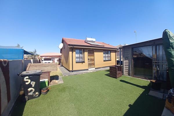 Welcome to your new home! This modern and neat 2 bedroom house is situated in a good developing area, perfect for families and ...