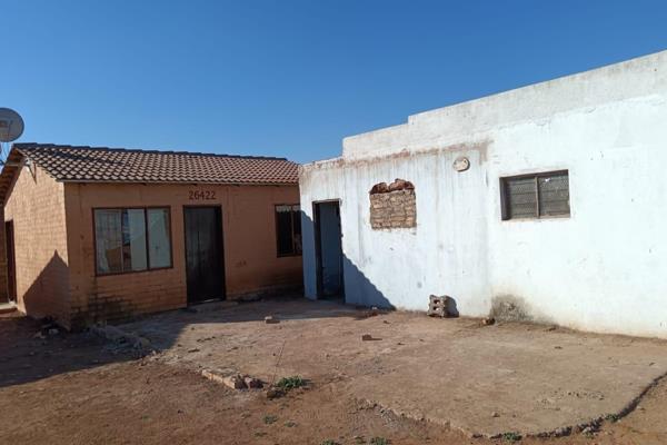 House with shop in extension 6 soshanguve 