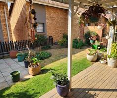 Townhouse for sale in Brentwood Park AH