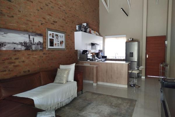 This spacious 2 bedrooms1 bath 70m&#178; cluster house for sale. a total of 100m&#178; ...