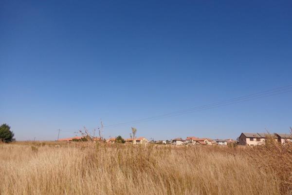 Residential development for sale in Mooikloof area.
Selling price: R5 500 000.00 – ...