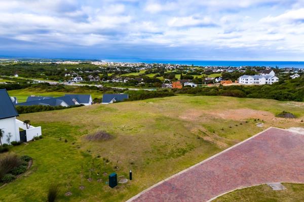 Imagine waking up every morning to breathtaking views of the 18th Fairway, surrounded by ...