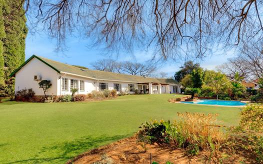 4 Bedroom House for sale in Fourways