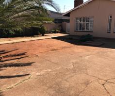 House for sale in Lenasia Ext 3