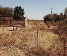 Vacant Land / Plot for sale in Stinkwater