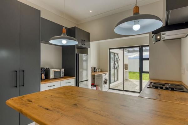 Brand new home in Rusthof, 5 minutes from the beach.

Exclusively mandated by Pam Golding.

This property has recently been ...