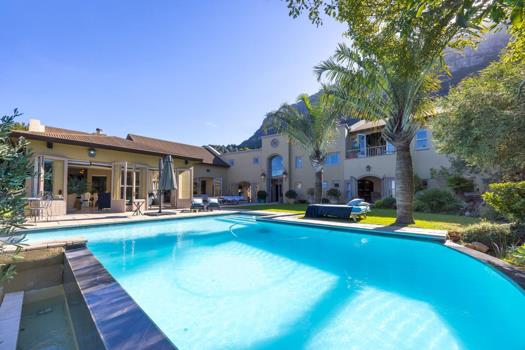 5 Bedroom House for sale in Hout Bay Central