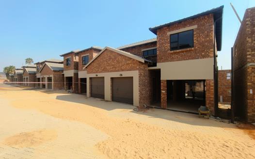 Farm for sale in Die Heuwel Ext 2