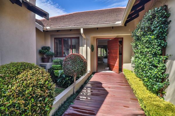 Spacious Family house, perfect for every day living and entertainment.

This upscale property in Sonheuwel, Nelspruit offers luxurious ...