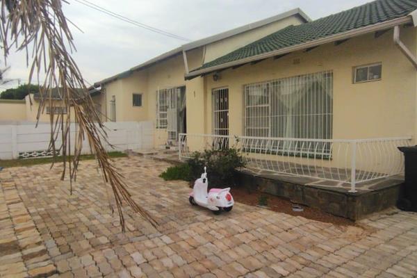 This Spacious house for rent in Primrose East offers comfortable living with key features such as:

- *Bedrooms*: Two spacious ...