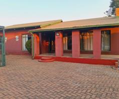 House for sale in Witbank Ext 20