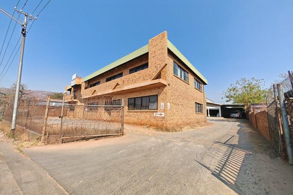 Uncover a remarkable commercial and industrial property located in the bustling heart of Pretoria North. Spanning an impressive 3,636 ...