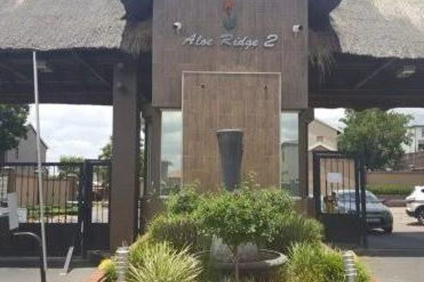 2 Bed 2 Bathroom Duplex

Aloe Ridge 2 is an established complex based in the popular ...