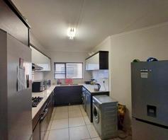 Apartment / Flat for sale in Greenstone Crest