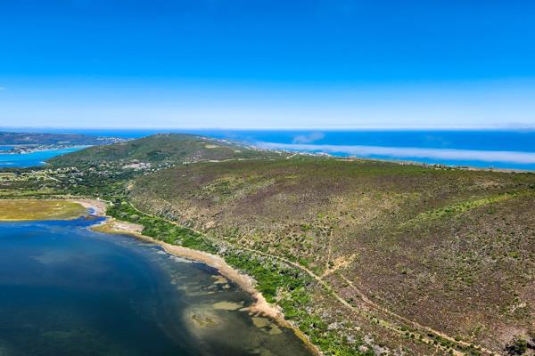 20 hectares of exceptional land overlooking the ocean—an incredibly rare opportunity to own one of the last pieces of its kind. This ...